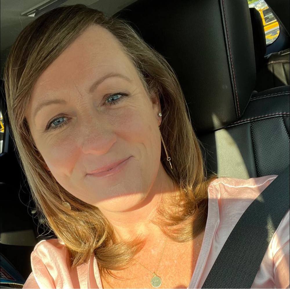 Meet your Posher, Jennifer